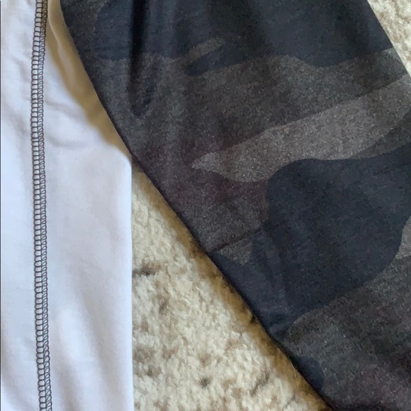 Long sleeve shirt - Picture 2 of 2